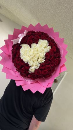 Ramo buchon trade 100 roses