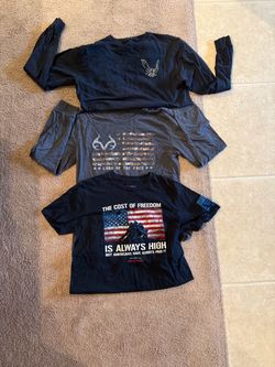 Lot of 3 Patriotic Graphic Tees men’s size L and XL