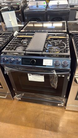 Samsung 30” Gas range