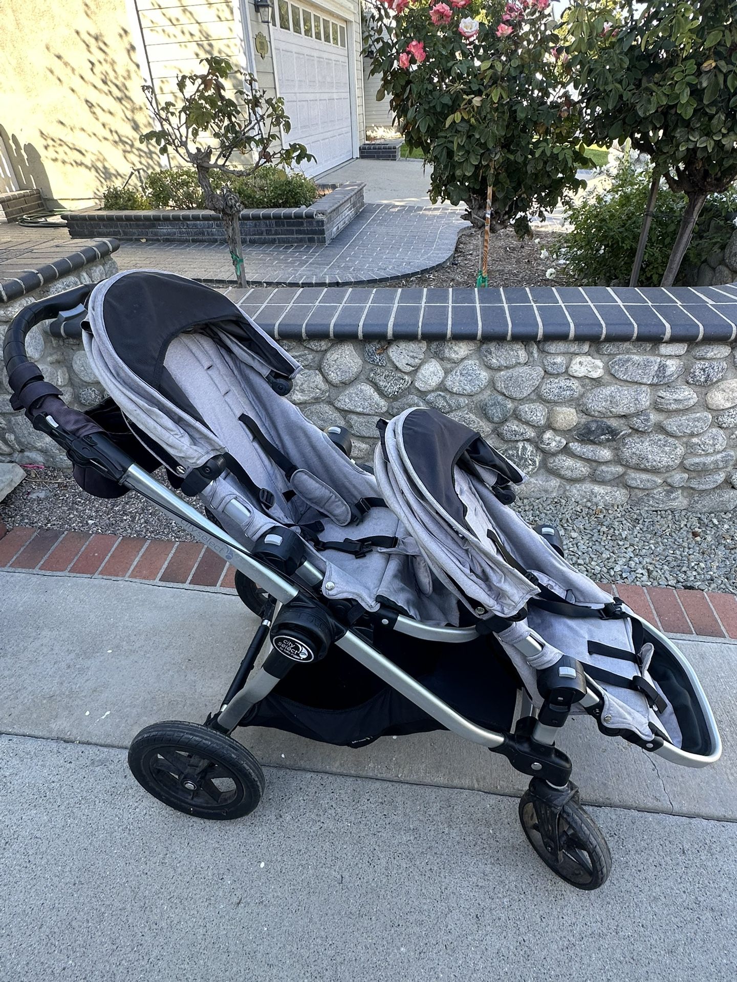 City Select Double Stroller