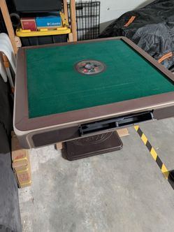 Automatic Mahjong Table