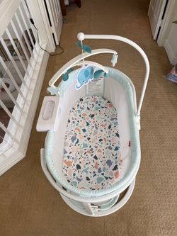 baby crib