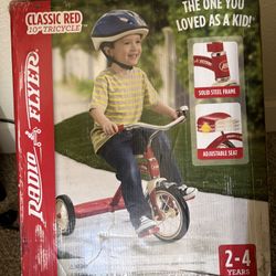Radio Flyer Classic Red 10” Tricycle 