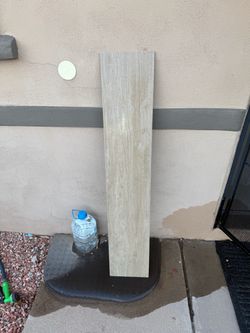 tile for sale 110 ft.²