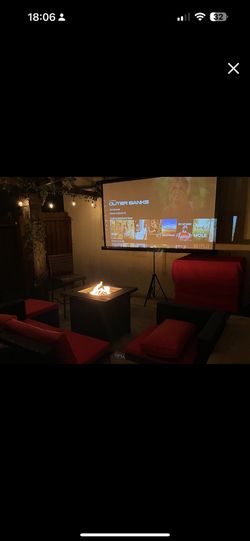 Brand New Projector Screen