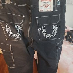 True reglion cargo pants 28