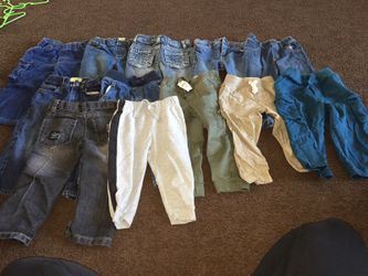 Boys 2t pants ! All in good condition!!