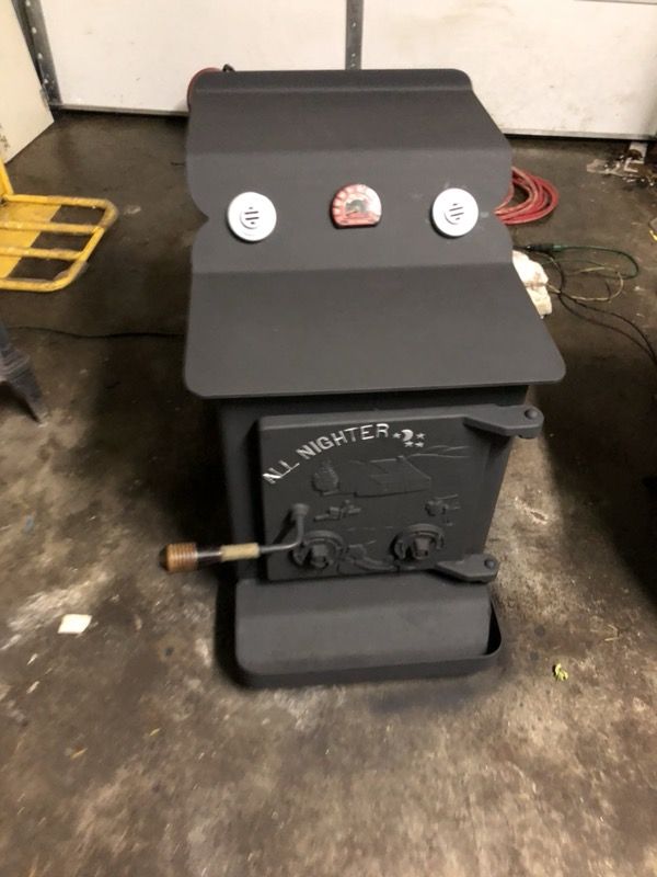 All nighter mid moe wood stove complete for Sale in Holyoke, MA - OfferUp
