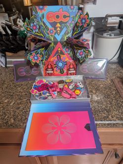 2 EDC W/E VIP Tickets and 2 Premier Shuttle Passes