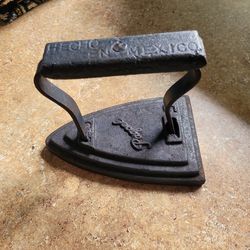 Pagoel Antique Iron 