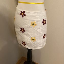 Floral print skirt