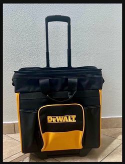 ❇️❇️🔥BACK IN STOCK 🔥DEWALT Hard Bottom Heavy Duty Roller Tool Bag 21''x19''x10'' w/Front Pockets