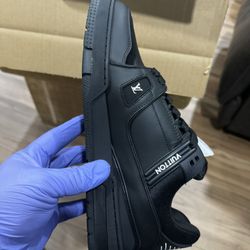 LV Trainer All Black 