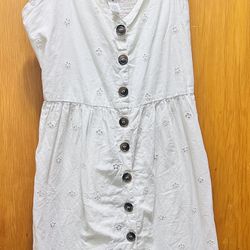 Woman’s White Dress Size XL