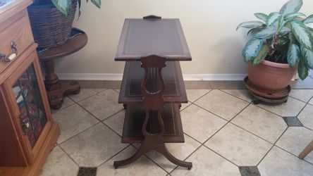 Antique Duncan Phyfe table