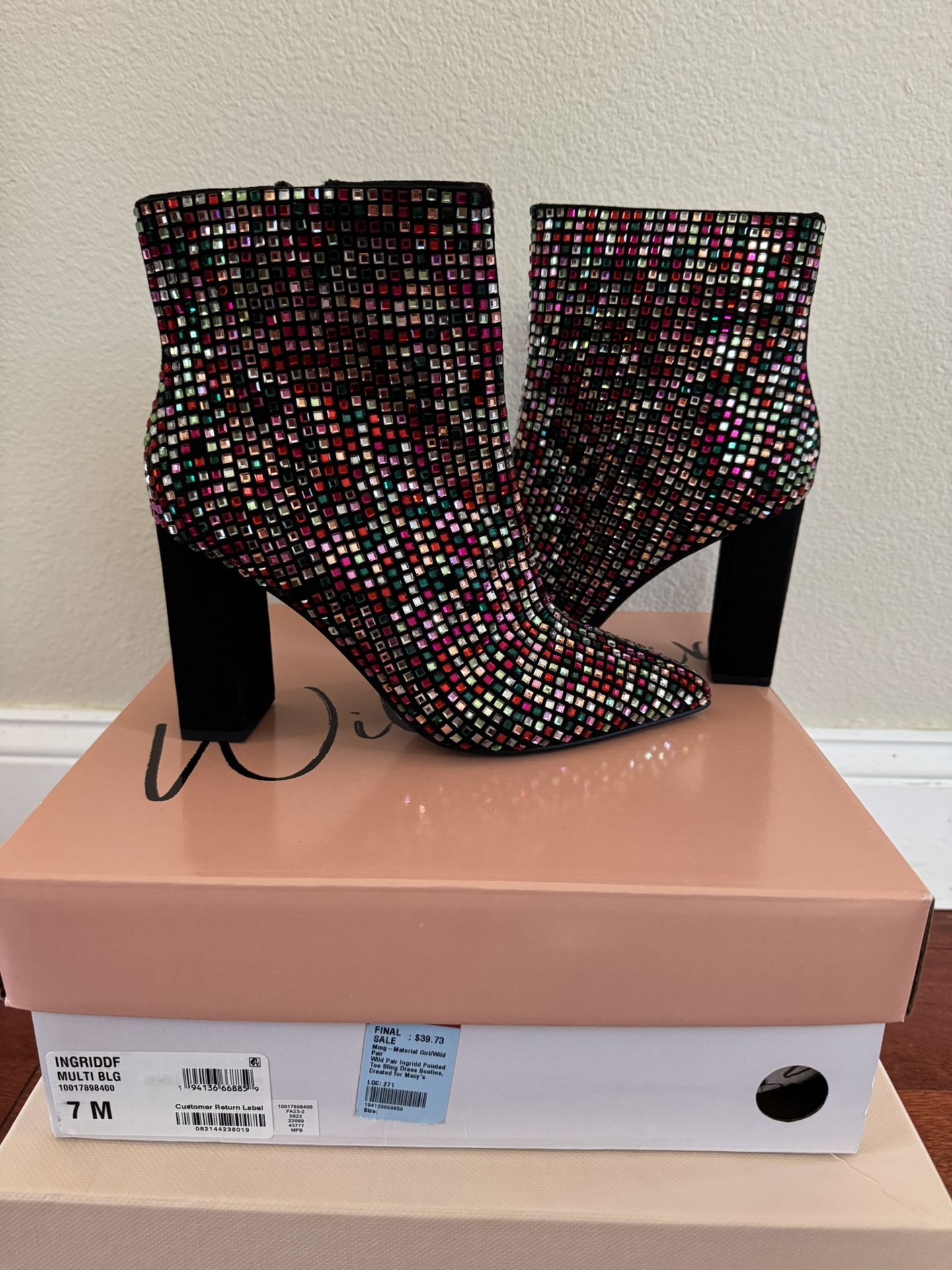 Wild Pair Dress Boots Multicolor Pointed Toe Block Heel Fashion Boots Size 7M