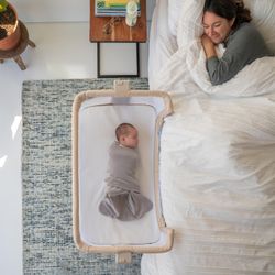 HALO BassiNest 2-in-1 Bedside  Portable Baby Bassinet - Oat