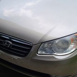 07-10 Hyundai Elantra Headlights