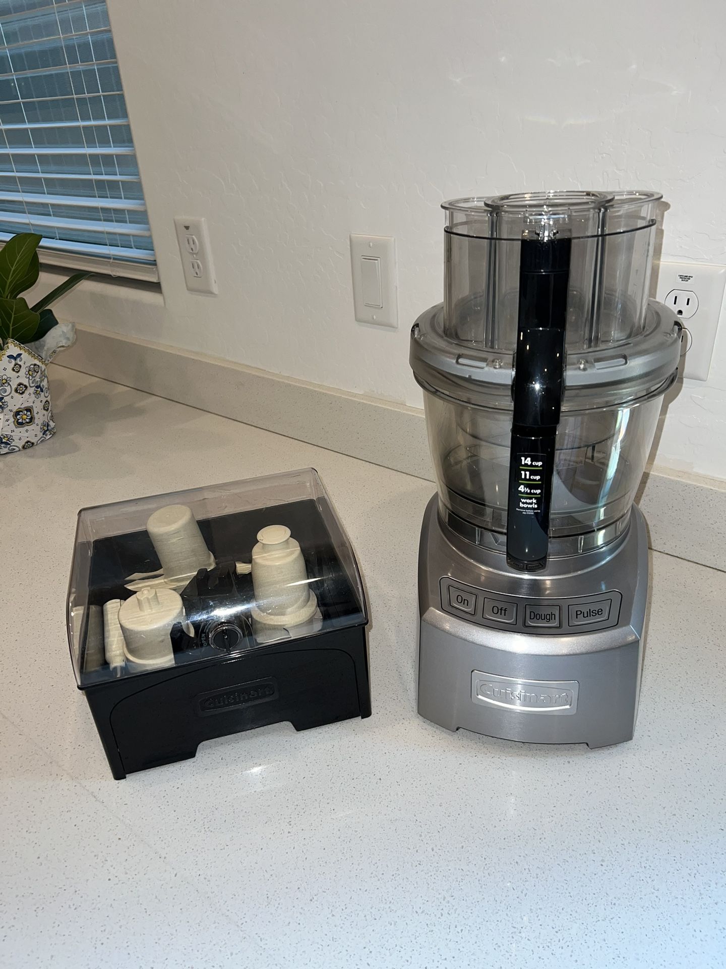 Cuisinart FP-14DC Elite Collection 14 Cup Food Processor
