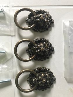 Drawer knobs