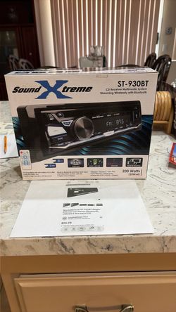 200 Watt CD Receiver