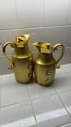 Gold color Teapot for Tea