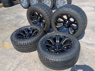 Rines para Ram y Toyota tundra 5 virlos universales 20x10 nuevos