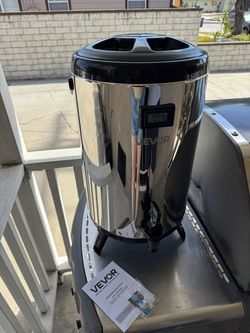 VEVOR 3.2gal Stainless Steel Insulated Hot and Cold Beverage Dispenser