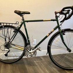 58cm, Fuji Touring Bike ~5’11”-6’3”- LOADED! Free Extra 