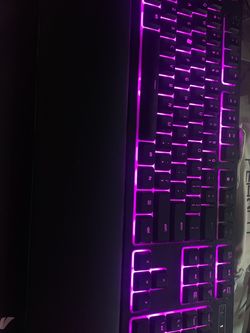 Razer Ornata Chroma USB Mecha-membrane Keyboard With Wrist Rest