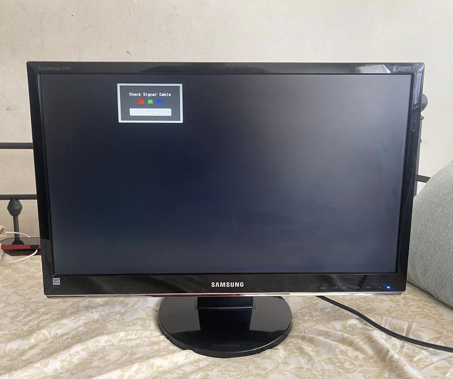 Samsung monitor 24 inch model No. 2494SW Series Business Monitor
