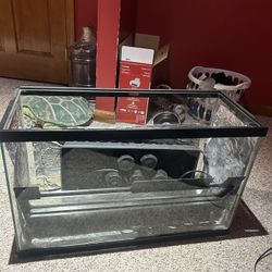 Fish tank/Reptile tank/Tank