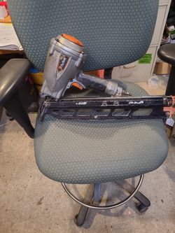 Paslode F350s Framing Nailer