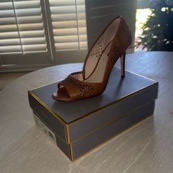 Brown Heel