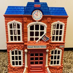 Vintage 2002 Mattel Fisher Price Sweet Streets Loving Family School Doll House