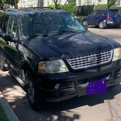 2004 Ford Explorer