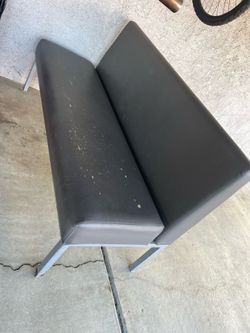 Restaurant style bench