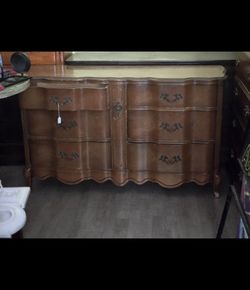 French Provincial DRESSER