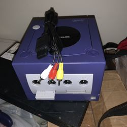 Modded GameCube With Tons Of Games 