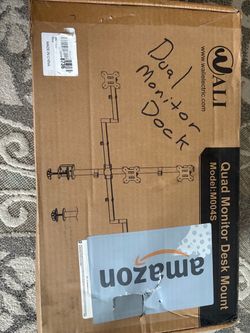 Quad monitor desk mount model