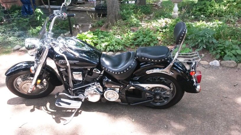 2001 Yamaha 1600cc Roadstar midnight