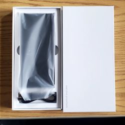 New and never used  10000 mAh Executive Power Bank and Charger