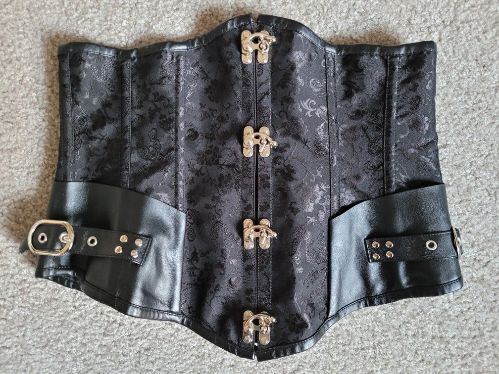 Black Lacey Corset