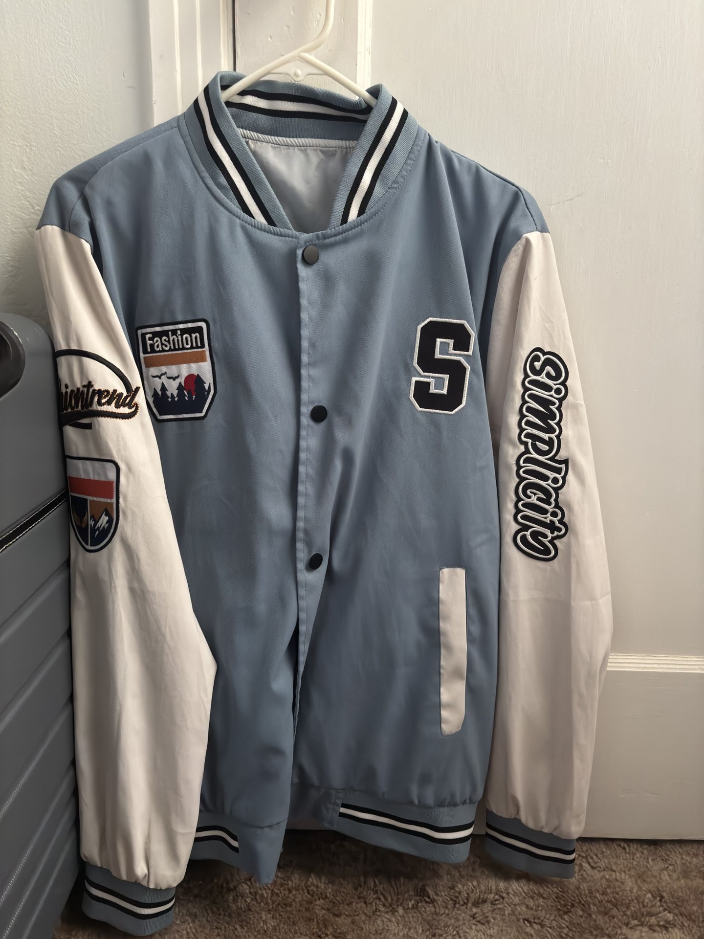 Men’s Small Jacket 