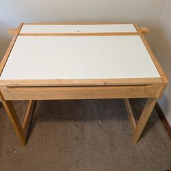 Kids Wood Desk w/ Flip-Top Storage