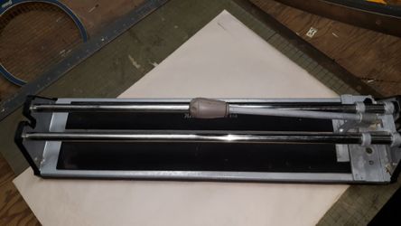 Blue Hawk 20 inch tile cutter