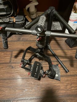 Dji Ronin-M 3 axis gimbal stabilizer