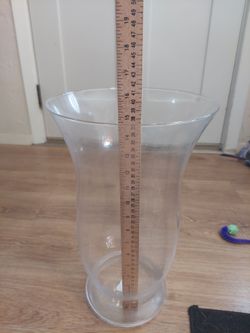 Glass vase