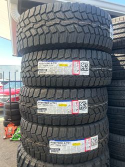 265/70/16 Falken rubtritrek AT 112T 4 NEW TIRES