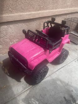 Kids pink jeep